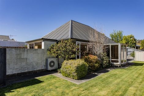 Photo of property in 1 Marley View Street, Somerfield, Christchurch, 8024