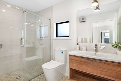 Photo of property in 10 Saint James Place, Rangiora, 7400