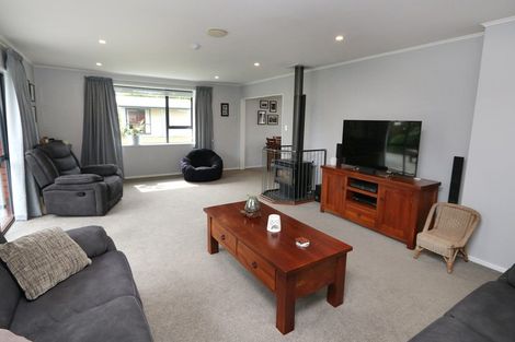 Photo of property in 10 Maple Lane, Tinwald, Ashburton, 7700