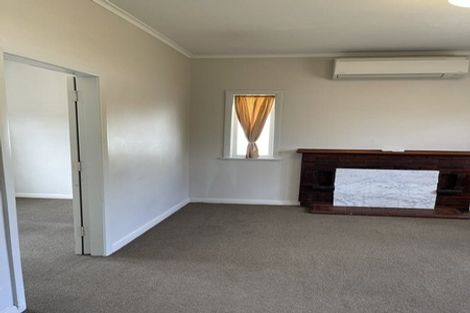 Photo of property in 1/46 Fruitvale Road, New Lynn, Auckland, 0600