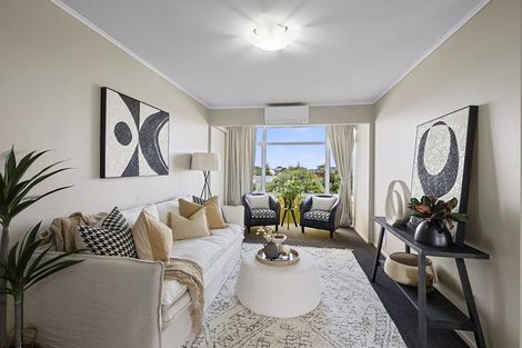 Photo of property in 4/184 Powderham Street, New Plymouth, 4310