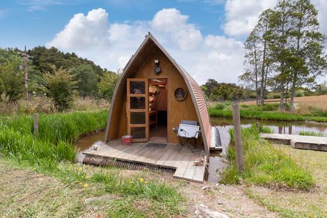 Photo of property in 958 Whangaripo Valley Road, Whangaripo, Wellsford, 0972