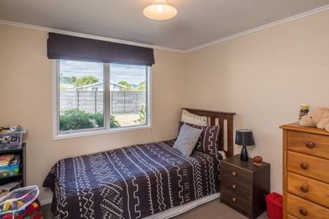 Photo of property in 53 Rimu Street, Waikanae, 5036