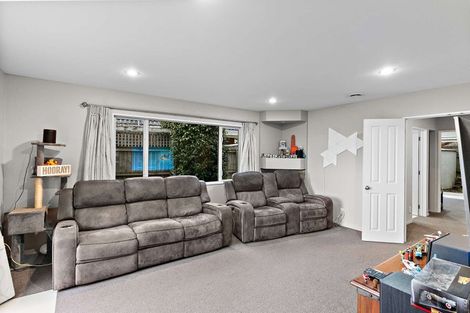 Photo of property in 56 Blue Gum Place, New Brighton, Christchurch, 8083