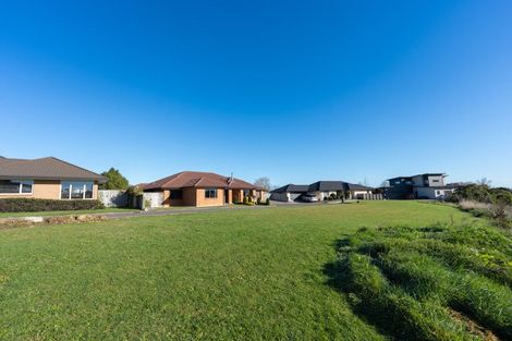 Photo of property in 20 Silkwood Place, Fitzherbert, Palmerston North, 4410