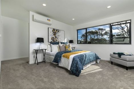 Photo of property in 14 Sauterne Road, Kumeu, 0810