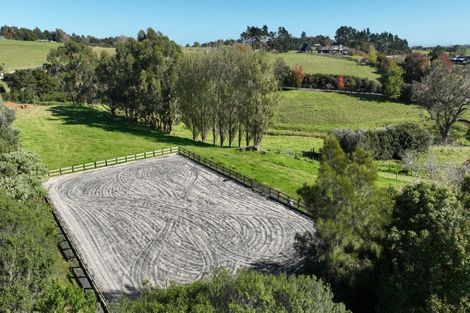 Photo of property in 333 Tuhimata Road, Paerata, Drury, 2578