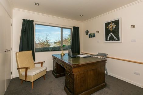 Photo of property in 116 Kent Terrace, Taradale, Napier, 4112