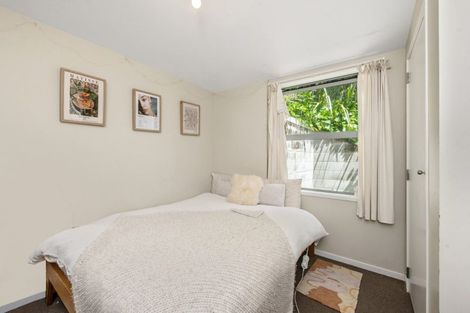Photo of property in 18 Norna Crescent, Kelburn, Wellington, 6012