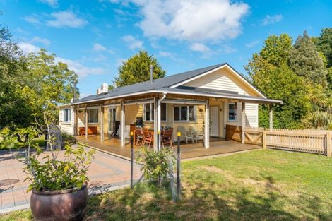 Photo of property in 175 Papawai Road, Papawai, Greytown, 5794