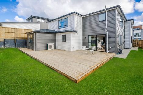 Photo of property in 7 Bendridge Street, Flat Bush, Auckland, 2019
