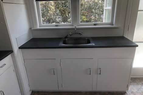 Photo of property in 1/32 Simkin Avenue, St Johns, Auckland, 1072
