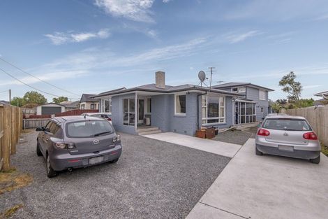 Photo of property in 56 Middlepark Road, Sockburn, Christchurch, 8042
