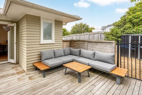 Photo of property in 18 Titoki Road, Raumati Beach, Paraparaumu, 5032