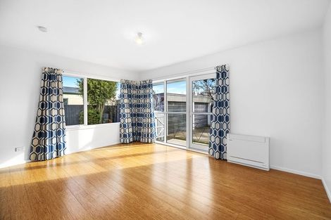 Photo of property in 4/9 Division Street, Riccarton, Christchurch, 8041
