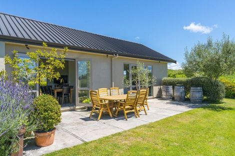 Photo of property in 40 Glenlochy Rise, Acacia Bay, Taupo, 3385