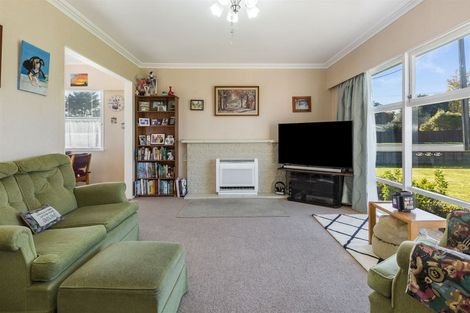 Photo of property in 634 Queen Street East, Levin, 5510