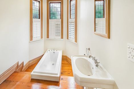 Photo of property in 64 Owens Road, Epsom, Auckland, 1023