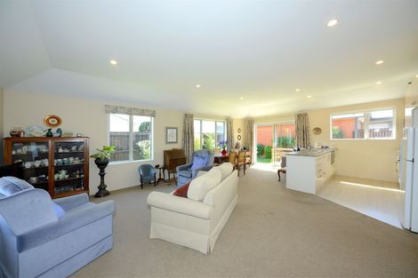 Photo of property in 1/14 Wittys Road, Avonhead, Christchurch, 8042