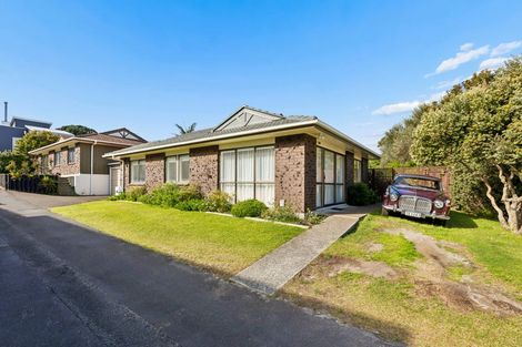 Photo of property in 353a Oceanbeach Road, Mount Maunganui, 3116