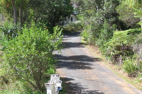 Photo of property in 107 Braemar Road, Castor Bay, Auckland, 0620