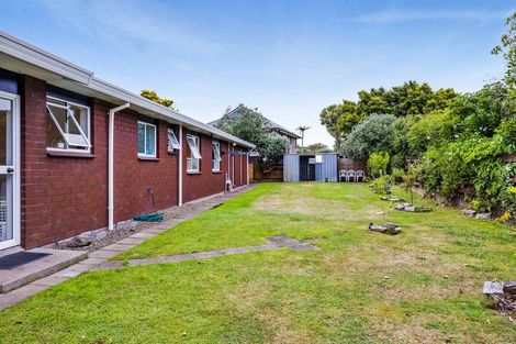 Photo of property in 11 Matai Place, Hawera, 4610
