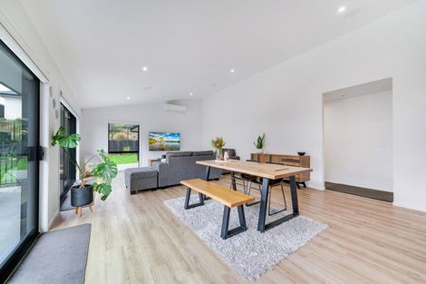 Photo of property in 16 Stanton House Road, Paerata, 2124