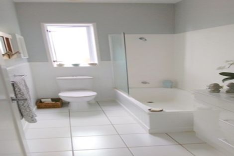 Photo of property in 247 Carrington Street, Vogeltown, New Plymouth, 4310