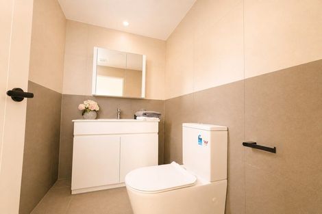 Photo of property in 11c Rene Place, Sunnyhills, Auckland, 2010