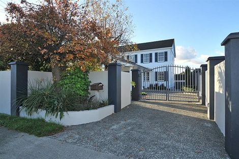 Photo of property in 48 Wai-iti Crescent, Woburn, Lower Hutt, 5010