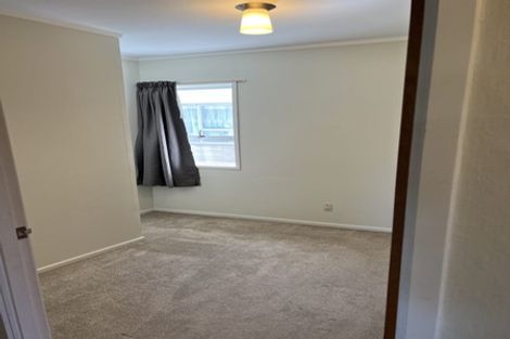 Photo of property in 3/16 Vivian Wilson Drive, Eastern Beach, Auckland, 2012