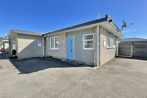Photo of property in 6/110 Martin Street, Wallaceville, Upper Hutt, 5018