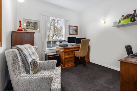 Photo of property in 154 Main Road, Levin, 5510