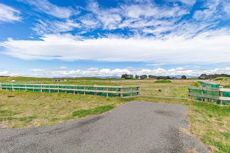 Photo of property in 34 Mowhia Grove, Waitarere, Levin, 5510
