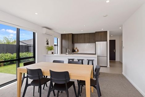 Photo of property in 6 Maka Lane, Halswell, Christchurch, 8025