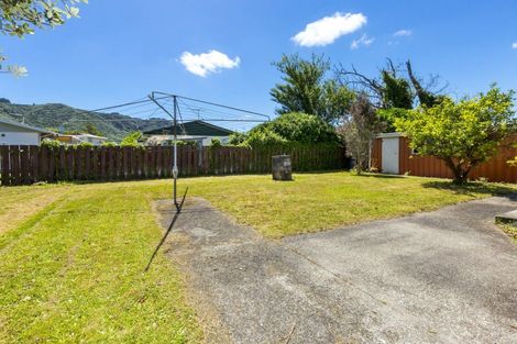 Photo of property in 61 Kashmir Avenue, Clouston Park, Upper Hutt, 5018