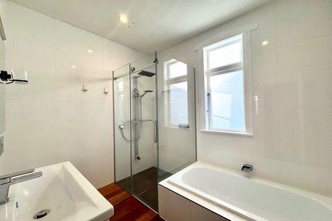 Photo of property in 12 Burrows Avenue, Karori, Wellington, 6012