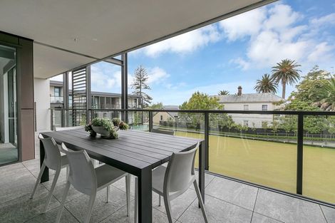 Photo of property in 2/105 Jervois Road, Herne Bay, Auckland, 1011