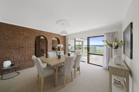 Photo of property in 33 William Bryan Drive, Half Moon Bay, Auckland, 2012