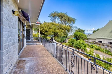 Photo of property in 71 Simla Avenue, Havelock North, 4130
