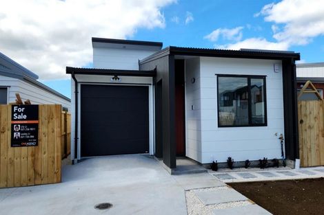 Photo of property in 40 John Gray Street, Papakura, 2110