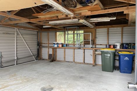 Photo of property in 17 Tacitus Place, Totara Vale, Auckland, 0629