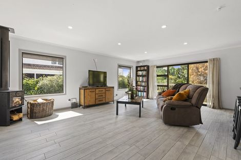 Photo of property in 24 Hilton Road, Lynmore, Rotorua, 3010