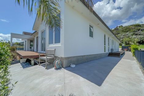 Photo of property in 11 Ngarimu Heights Row, Ngarimu Bay, Thames, 3575
