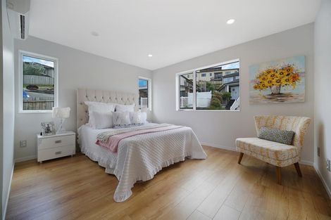 Photo of property in 116 Keri Vista Rise, Papakura, 2110