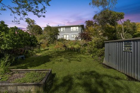 Photo of property in 14 Shaldon Crescent, Blagdon, New Plymouth, 4310