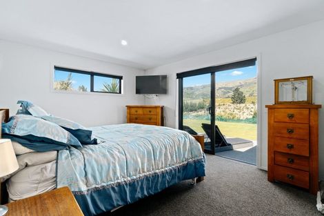 Photo of property in 411b Maori Point Road, Tarras, Cromwell, 9383
