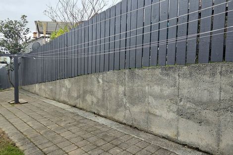 Photo of property in 18 Mercury Way, Whitby, Porirua, 5024