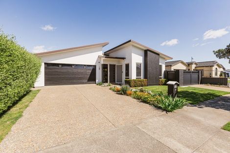 Photo of property in 4 Tasman Drive, Poraiti, Napier, 4112