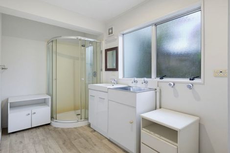 Photo of property in 17 Tui Grove, Paihia, 0200
